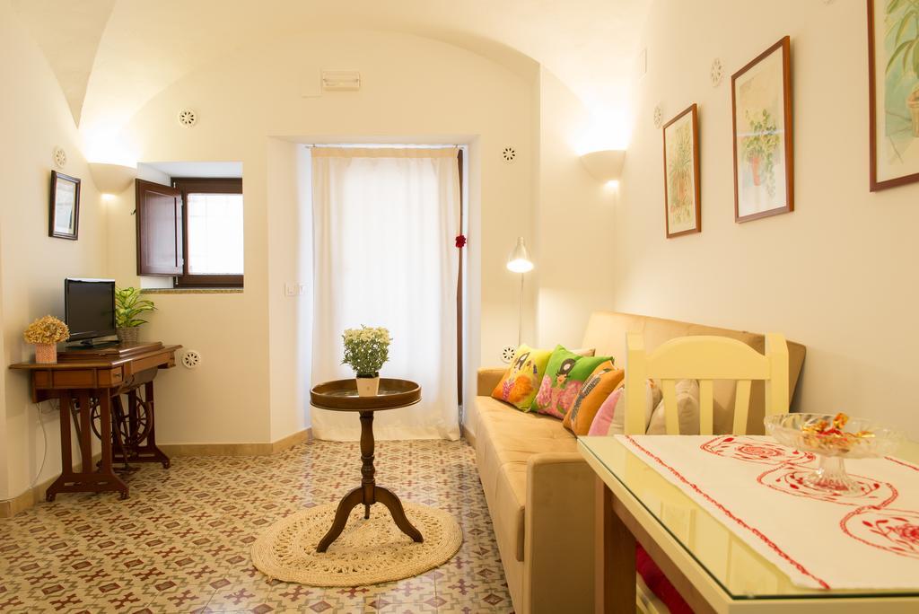 Apartamento Adarve Caces المظهر الخارجي الصورة